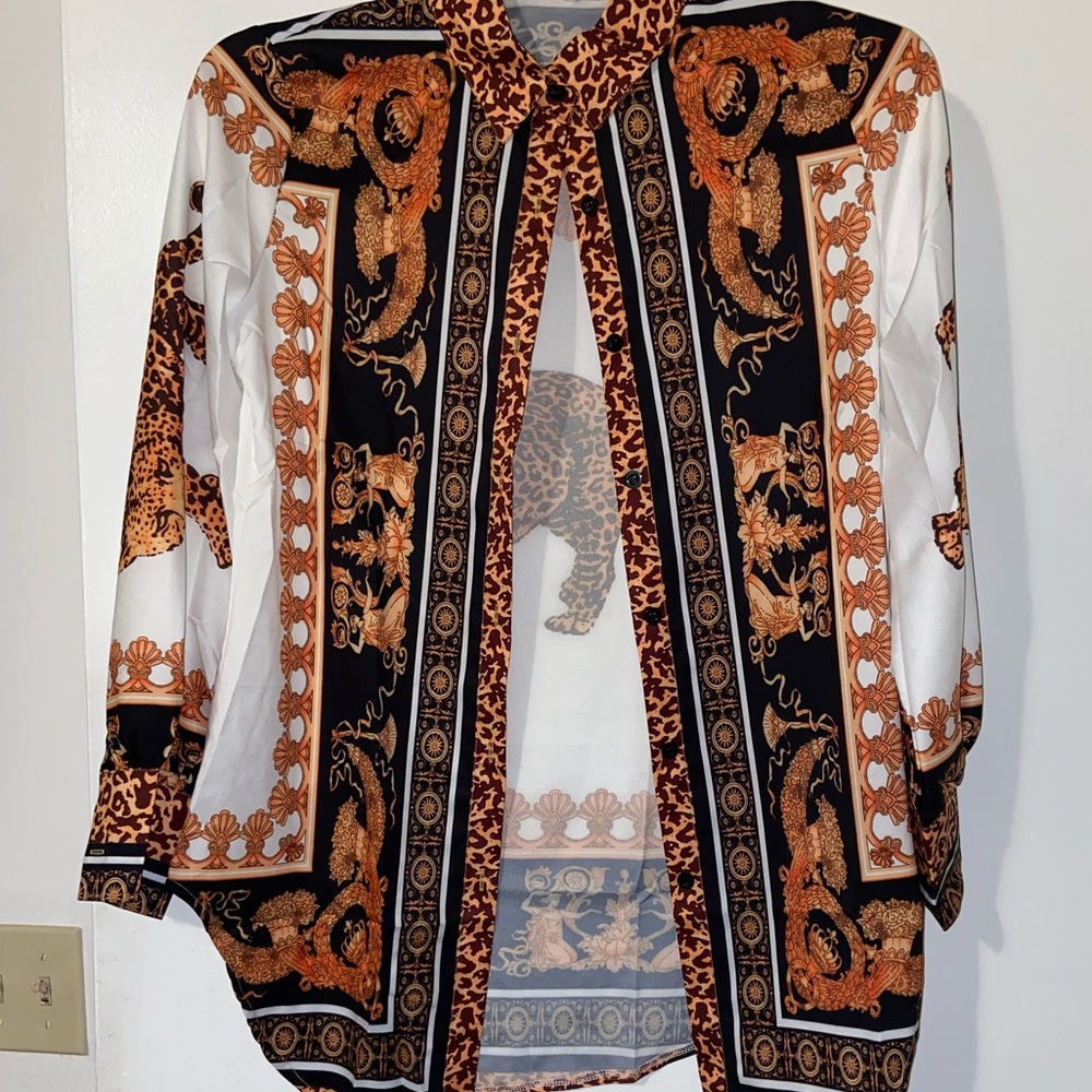 Long sleeve Cheetah print button down